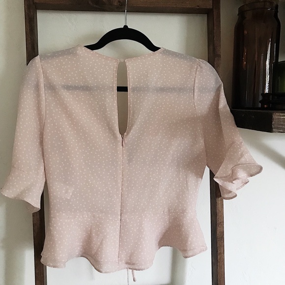 ASTR The Label Cinch Front Blouse in Blush | Sz Sm - Picture 3 of 5